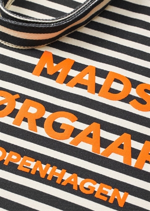 Athene Aop shopper net Black/White Mads Nørgaard 